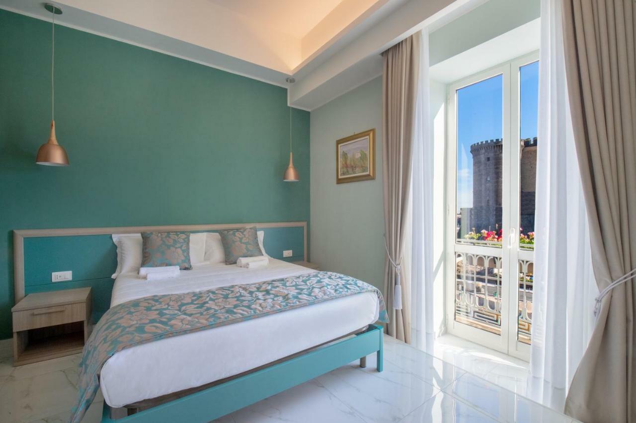 Main - Municipio Bed & Breakfast Наполи Екстериор снимка
